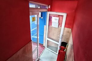 Сдам торговое помещение с общей площадью 53м2, на улице Залесская ул, Центральный район, г. Симферополь , Крым авт. респ., Россия, агентство Интернет-партнер