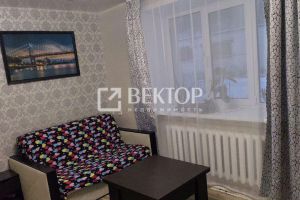 Продам квартиру 2-х комнатную с общей площадью 40м2, 1/3 эт., на улице 2-я загородная, Заволжский район, г. Кострома, Костромская обл., Россия, агентство Вектор