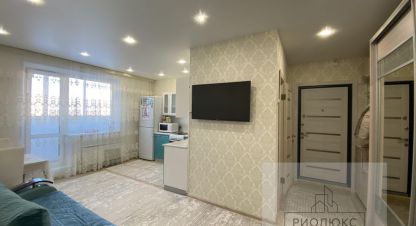 Продам квартиру 2-х комнатную с общей площадью 56.2м2, 9/10 эт., на улице Александра Шмакова, г. Челябинск, Челябинская обл., Россия, агентство РиоЛюкс. Фотография №1