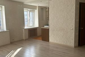 Продам квартиру 1 комнатную с общей площадью 29.3м2, 1/5 эт., на улице Пирятинская, г. Абакан, Хакасия респ., Россия, агентство Главное звено Продам квартиру 1 комнатную с общей площадью 29.3м2, 1/5 эт., на улице Пирятинская, г. Абакан, Хакасия респ., Россия, агентство Главное звено