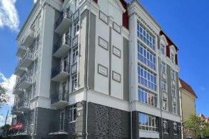 Продам квартиру 1 комнатную с общей площадью 37.3м2, 2/5 эт., на улице Комсомольская ул, г. Пионерский, Калининградская обл., Россия, агентство ООО "Базис-Недвижимость"