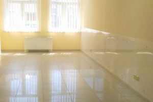 Продам торговое помещение с общей площадью 36м2, на улице Московский пр-кт, Ленинградский район, г. Калининград, Калининградская обл., Россия, агентство ООО "Базис-Недвижимость"