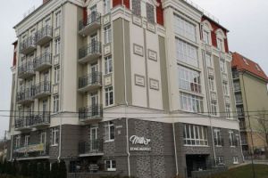 Продам офисное помещение с общей площадью 48.6м2, на улице Комсомольская ул, г. Пионерский, Калининградская обл., Россия, агентство ООО "Базис-Недвижимость"