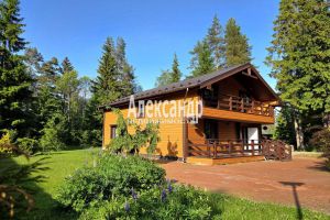 Продам дом 6-ти комнатный с общей площадью 206.2м2, на улице Ленинградская, г. Иваново, Ивановская обл., Россия, агентство Александр-Недвижимость