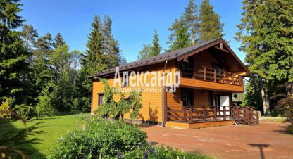 Продам дом 6-ти комнатный с общей площадью 206.2м2, на улице Ленинградская, г. Иваново, Ивановская обл., Россия, агентство Александр-Недвижимость. Фотография №1