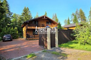 Продам дом 6-ти комнатный с общей площадью 203.4м2, на улице Ленинградская, г. Иваново, Ивановская обл., Россия, агентство Александр-Недвижимость