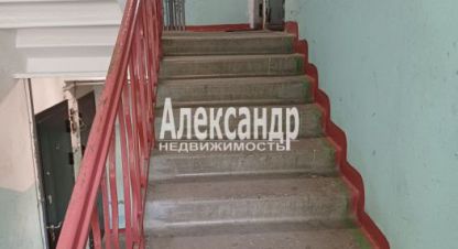 Купить 2-х комнатную квартиру на улице Ленинградская кировский  шлиссельбур1 мая г. Шлиссельбург. Фотография №4