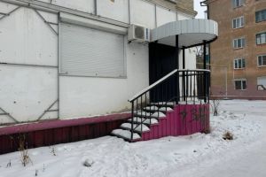 Сдам торговое помещение с общей площадью 41м2, на улице Октябрьский пр-кт, центральный район, г. Комсомольск-на-Амуре, Хабаровский край, Россия, агентство Интернет-партнер Сдам торговое помещение с общей площадью 41м2, на улице Октябрьский пр-кт, центральный район, г. Комсомольск-на-Амуре, Хабаровский край, Россия, агентство Интернет-партнер