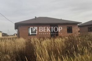 Продам дом 4-х комнатный с общей площадью 105м2, на улице Корабельная, г. Кострома, Костромская обл., Россия, агентство Вектор Продам дом 4-х комнатный с общей площадью 105м2, на улице Корабельная, г. Кострома, Костромская обл., Россия, агентство Вектор