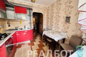 Сдам квартиру 1 комнатную с общей площадью 37м2, 2/3 эт., на улице Кирова 219а, г. Эльхотово, Северная Осетия-Алания респ., Россия, агентство Реал недвижимость Сдам квартиру 1 комнатную с общей площадью 37м2, 2/3 эт., на улице Кирова 219а, г. Эльхотово, Северная Осетия-Алания респ., Россия, агентство Реал недвижимость