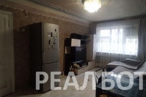 Продам квартиру 4-х комнатную с общей площадью 70м2, 1/2 эт., на улице Центральная, г. Кубаньстрой, Адыгея респ., Россия, агентство Реал недвижимость Продам квартиру 4-х комнатную с общей площадью 70м2, 1/2 эт., на улице Центральная, г. Кубаньстрой, Адыгея респ., Россия, агентство Реал недвижимость