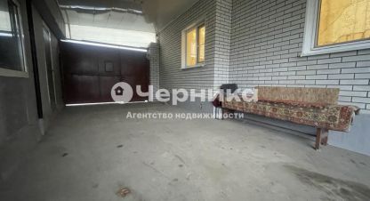 Продам дом 4-х комнатный с общей площадью 71.2м2, на улице Комарова, г. Каменск-Шахтинский, Ростовская обл., Россия, агентство АН Черника. Фотография №1