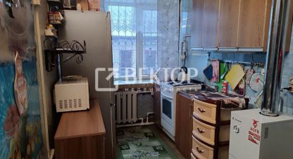 Продам квартиру 2-х комнатную с общей площадью 50м2, 2/2 эт., на улице Водяная, Фабричный район, г. Кострома, Костромская обл., Россия, агентство Вектор. Фотография №1