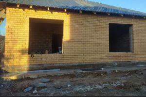 Продам дом с общей площадью 90м2, на улице 13-я линия земельный участок, г. Нежинка, Оренбургская обл., Россия, агентство ЦН "Авега"