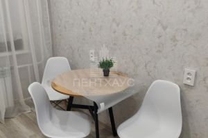 Сдам квартиру 1 комнатную с общей площадью 38м2, 1/9 эт., на улице Белоконской, г. Владимир, Владимирская обл., Россия, агентство АН ПентХаус