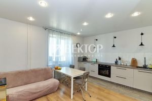 Продам квартиру 2-х комнатную с общей площадью 66.5м2, 17/18 эт., на улице Лизы чайкиной, Ленинский район, г. Ярославль, Ярославская обл., Россия, агентство Вектор