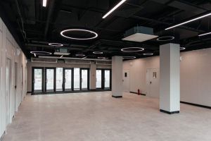 Сдам производственно-складское помещение с общей площадью 20000м2, на улице Индустриальный тура 2 0 парк, г. Осиново, Татарстан респ., Россия, агентство JCat