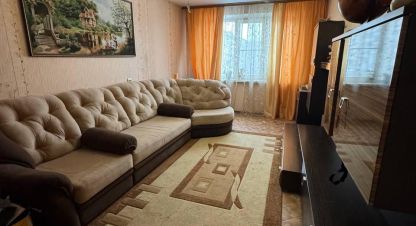 Продам квартиру 3-х комнатную с общей площадью 64.7м2, 6/9 эт., на улице Комсомольский пр-кт, г. Челябинск, Челябинская обл., Россия, агентство РиоЛюкс. Фотография №1