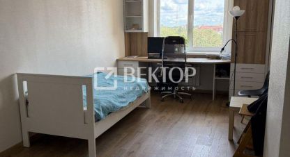 Продам квартиру 2-х комнатную с общей площадью 65м2, 8/11 эт., на улице Чехова, Ленинский район, г. Ярославль, Ярославская обл., Россия, агентство Вектор. Фотография №1