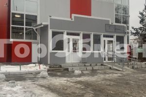 Продам торговое помещение с общей площадью 523м2, на улице Лесная, г. Посёлокского типа рефтинский, Свердловская обл., Россия, агентство ГорОбмен Продам торговое помещение с общей площадью 523м2, на улице Лесная, г. Посёлокского типа рефтинский, Свердловская обл., Россия, агентство ГорОбмен