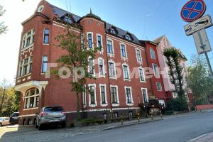 Продам офисное помещение с общей площадью 1213м2, на улице Комсомольская, г. Калининград, Калининградская обл., Россия, агентство ГорОбмен