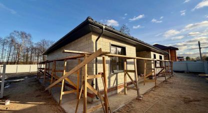 Купить 4-х комнатную дом на улице Заречная г. Шевелкино. Фотография №4