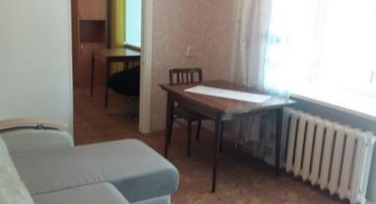 Сдам квартиру 2-х комнатную с общей площадью 42.7м2, 3/9 эт., на улице Ильича, г. Новосибирск, Новосибирская обл., Россия, агентство ООО АГЕНТСТВО НЕДВИЖИМОСТИ ДЕЛЬТА. Фотография №1