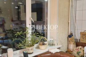 Продам квартиру 1 комнатную с общей площадью 38.2м2, 4/5 эт., на улице Ярославская, г. Иваново, Ивановская обл., Россия, агентство Вектор