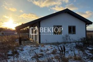 Продам дом 3-х комнатный с общей площадью 112.5м2, на улице Центральная ул, г. Семеновское с, Ивановская обл., Россия, агентство Вектор