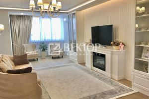 Продам квартиру 3-х комнатную с общей площадью 120м2, 12/14 эт., на улице Авдотьинская, г. Иваново, Ивановская обл., Россия, агентство Вектор