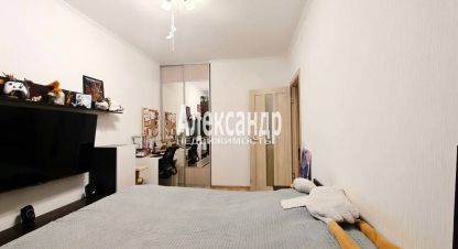 Купить 1 комнатную квартиру на улице Ленинградская всеволожский  мурино шувалова 9к2 подъезд г. Мурино. Фотография №4