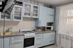 Продам квартиру 1 комнатную с общей площадью 32м2, 6/9 эт., на улице Профессора и а андреева, г. Чебоксары, Чувашия респ., Россия, агентство Агентство недвижимости Ориентир Продам квартиру 1 комнатную с общей площадью 32м2, 6/9 эт., на улице Профессора и а андреева, г. Чебоксары, Чувашия респ., Россия, агентство Агентство недвижимости Ориентир