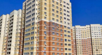 Продам квартиру 4-х комнатную с общей площадью 96.6м2, 12/16 эт., на улице Филиппа лукина, г. Чебоксары, Чувашия респ., Россия, агентство Агентство недвижимости Ориентир. Фотография №1