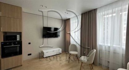 Продам квартиру 1 комнатную с общей площадью 28м2, 2/5 эт., на улице Соборна вулиця, г. Ирпень , Киевская обл., Украина, агентство Aspo.biz. Фотография №1