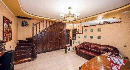 Купить 3-х комнатную квартиру в г. Софиевская Борщаговка . Фотография №2