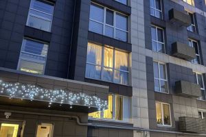 Сдам квартиру 2-х комнатную с общей площадью 63м2, 10/10 эт., на улице Независимости, г. Днепр, Днепропетровская обл., Украина, агентство Aspo.biz