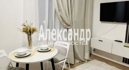 Сдам квартиру с общей площадью 23м2, 6/15 эт., на улице Ленинградская всеволожскоеское поселение посёлок ковалёво александра разгонина, Всеволожский район, г. Посёлок ковалёво, Ленинградская обл., Россия, агентство Александр-Недвижимость. Фотография №1