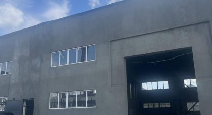 Снять производственно-складское помещение, 1500 кв. м. Фотография №1 Сдам производственно-складское помещение с общей площадью 1500м2, на улице Промышленная, г. Домодедово, Московская обл., Россия, агентство JCat. Фотография №1