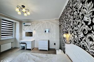 Сдам квартиру 2-х комнатную с общей площадью 53.5м2, 8/9 эт., на улице Юрия гагарина, г. Севастополь, Крым авт. респ., Россия, агентство ООО Ренессанс Крым