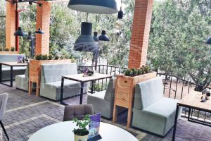 Продам торговое помещение с общей площадью 1000м2, на улице Генерала коломийца, г. Севастополь, Крым авт. респ., Россия, агентство ООО Ренессанс Крым