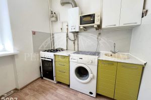 Продам квартиру 2-х комнатную с общей площадью 41.8м2, 1/5 эт., на улице Киевская, г. Севастополь, Крым авт. респ., Россия, агентство ООО Ренессанс Крым Продам квартиру 2-х комнатную с общей площадью 41.8м2, 1/5 эт., на улице Киевская, г. Севастополь, Крым авт. респ., Россия, агентство ООО Ренессанс Крым