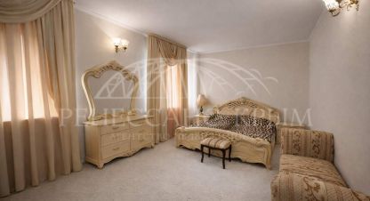 Продам дом 5-ти комнатный с общей площадью 270м2, на улице Батумская, г. Севастополь, Крым авт. респ., Россия, агентство ООО Ренессанс Крым. Фотография №1