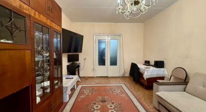 Продам квартиру 3-х комнатную с общей площадью 64.2м2, 2/9 эт., на улице Им  рихарда зорге ул, Краснооктябрьский район, г. Волгоград, Волгоградская обл., Россия, агентство Живем Дома. Фотография №1