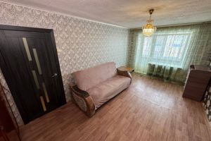 Продам квартиру 1 комнатную с общей площадью 29.6м2, 5/9 эт., на улице Интернациональный пр-кт, центральный район, г. Комсомольск-на-Амуре, Хабаровский край, Россия, агентство Интернет-партнер