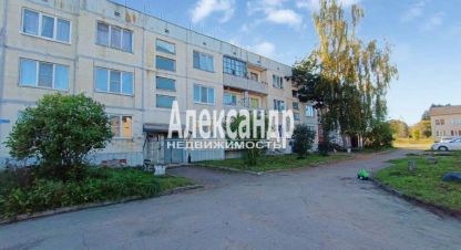 Купить квартиру 1 комнатную, 36 кв. м. Фотография №1 Продам квартиру 1 комнатную с общей площадью 36м2, 3/3 эт., на улице Ленинградская выборгский советскоеское поселение посёлок дятлово героев танкистов, Выборгский район, г. Посёлок дятлово, Ленинградская обл., Россия, агентство Александр-Недвижимость. Фотография №1
