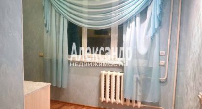 Продам квартиру 3-х комнатную с общей площадью 64.1м2, 4/9 эт., на улице Ленинградская кириши нефтехимиков, Киришский район, г. Кириши, Ленинградская обл., Россия, агентство Александр-Недвижимость. Фотография №1