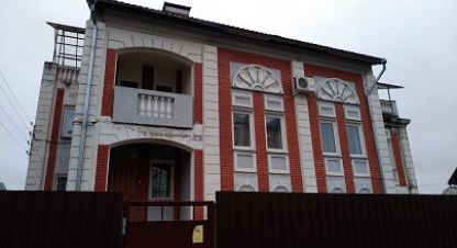 Продам дом 9-ти комнатный с общей площадью 355.1м2, на улице Успенского, г. Тверь, Тверская обл., Россия, агентство JCat. Фотография №1