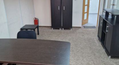 Сдам офисное помещение с общей площадью 35.7м2, на улице Немцова, г. Тюмень, Тюменская обл., Россия, агентство JCat. Фотография №1