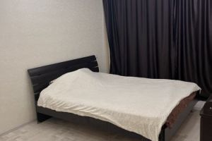 Продам квартиру 2-х комнатную с общей площадью 48м2, 1/5 эт., на улице Ленина, Левый берег район, г. Усть-Илимск, Иркутская обл., Россия, агентство Агентство Недвижимости "ЖФ-Илим"