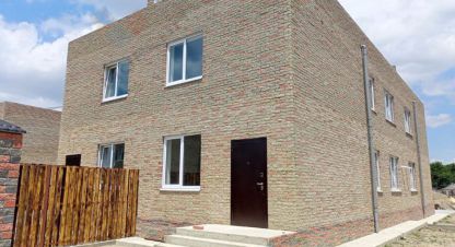 Продам дом 4-х комнатный с общей площадью 83.7м2, на улице 50 лет октября ул, г. Ильский, Краснодарский край, Россия, агентство Мореон Инвест. Фотография №1